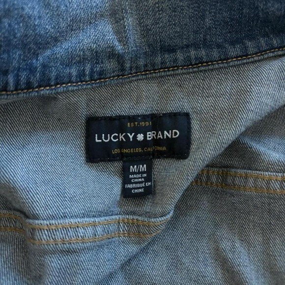 Lucky Brand Distressed Denim Jean Jacket Size M, Tomboy Trucker Style 99% Cotton - Picture 6 of 8